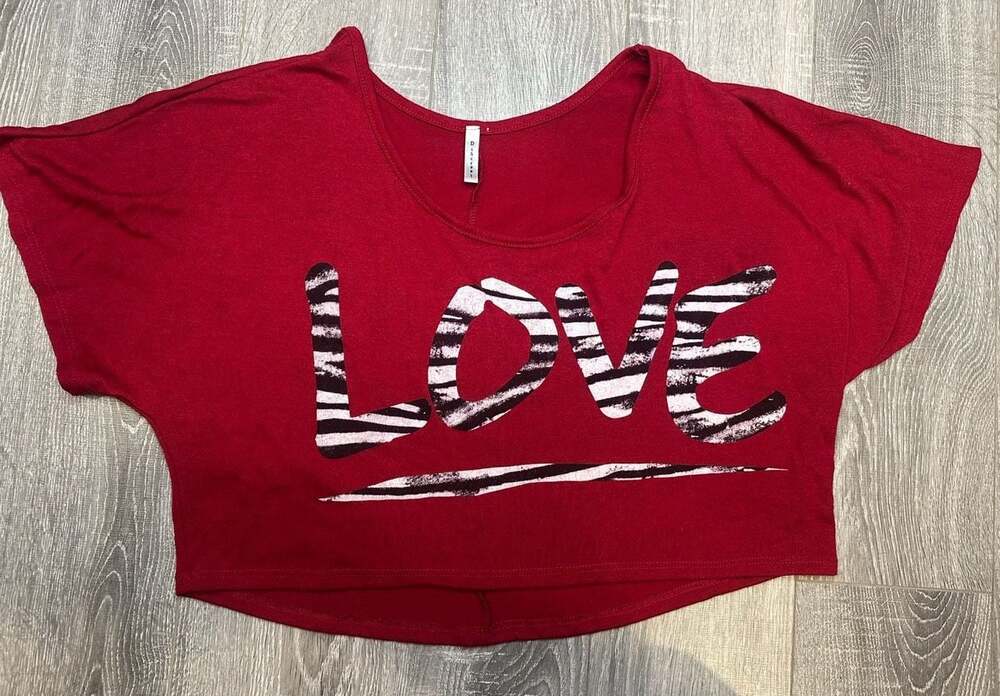 Discreet Red Crop Top with Zebra Print LOVE Graphic Y2K Women’s Size Small Red
